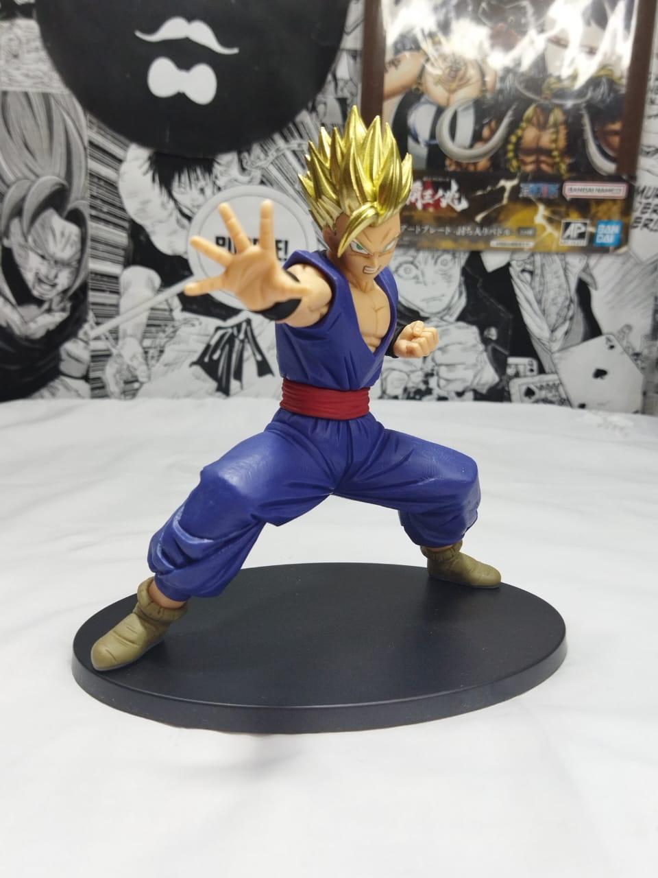 Super Saiyan Goku DXF Figure | Authentic Dragon Ball Z Merch